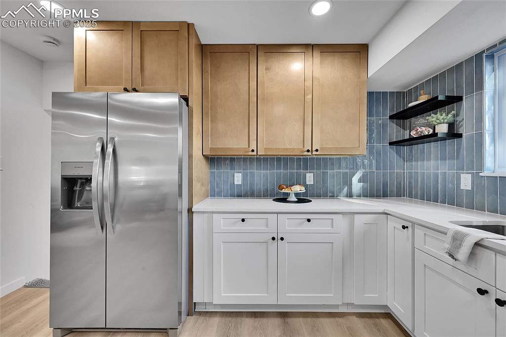 Image 10 of 43: Kitchen