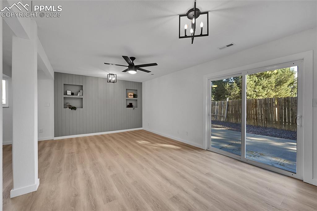 Image 4 of 43: Living Room