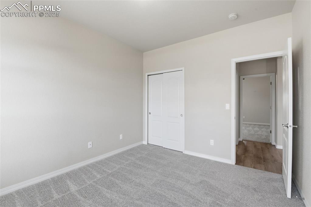 Image 26 of 46: Bedroom