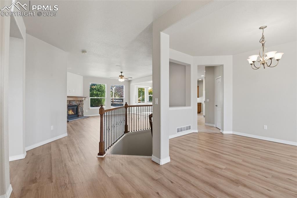 Image 5 of 46: Entry