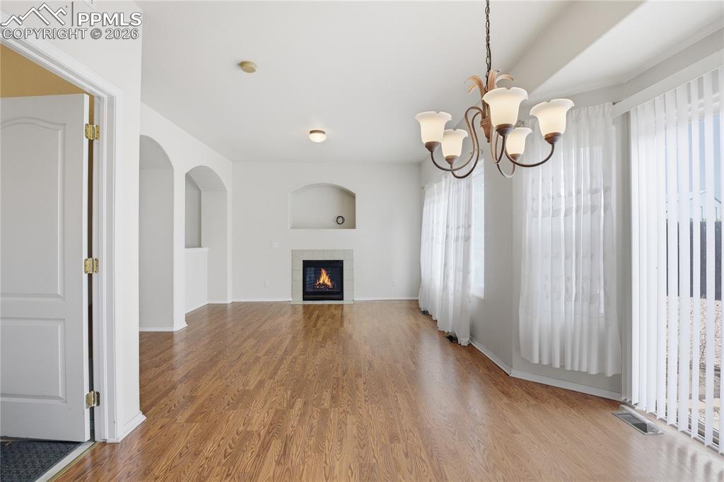 Image 12 of 30: Living Room