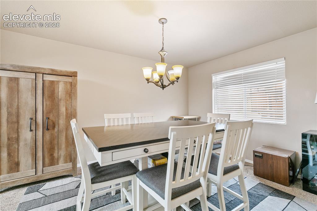 Image 16 of 43: Dining Area