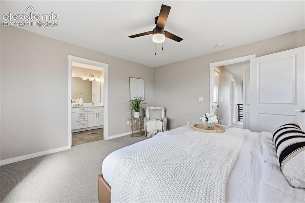 Image 17 of 25: En suite master and bethroom with walk in closet