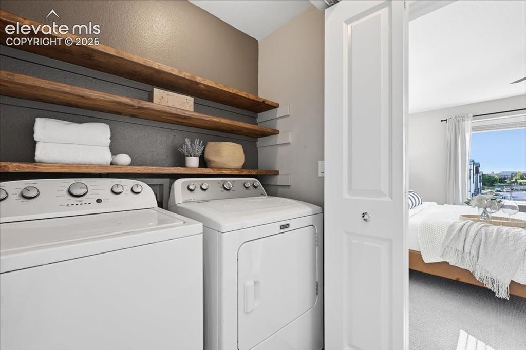 Image 21 of 25: Adorable laundry by the master!