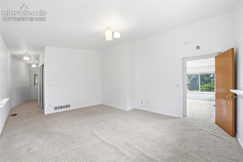 Image 19 of 43: Master Bedroom