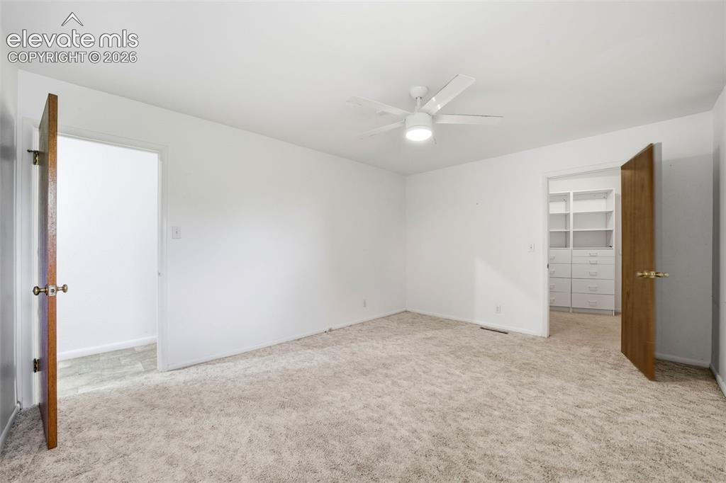 Image 26 of 43: 2nd Bedroom