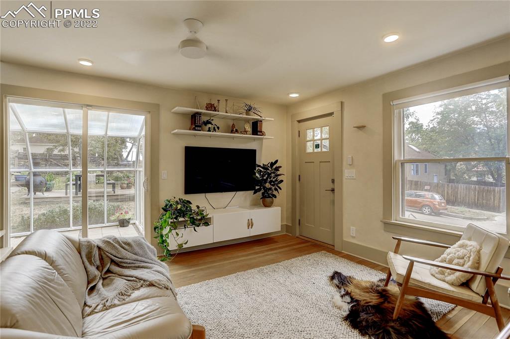 Listing 6965019, Image 2 of 19