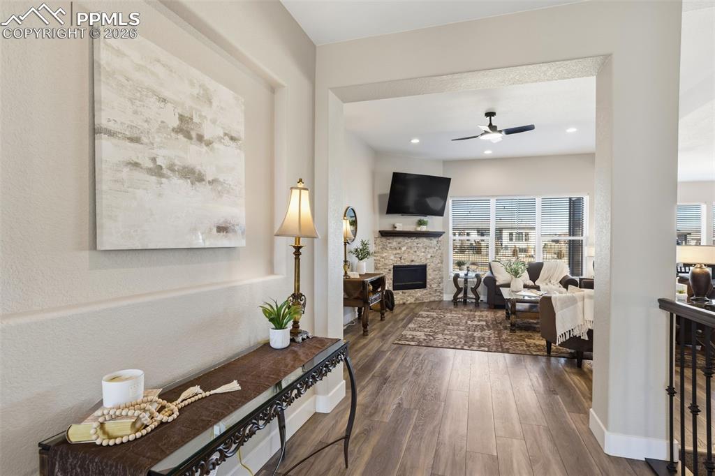 Image 7 of 41: Living Room