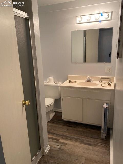 Image 15 of 19: Bathroom