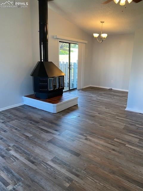 Image 2 of 19: Living Room