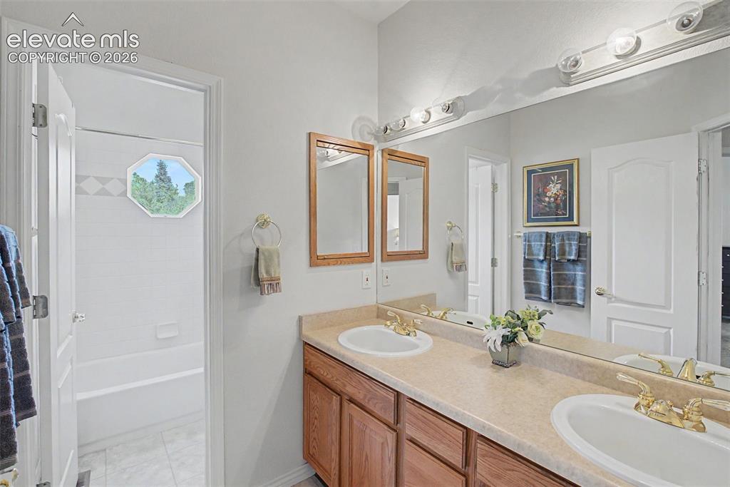 Image 30 of 50: Upstairs Full Bathroom with Dual Vanity and Split Layout!
