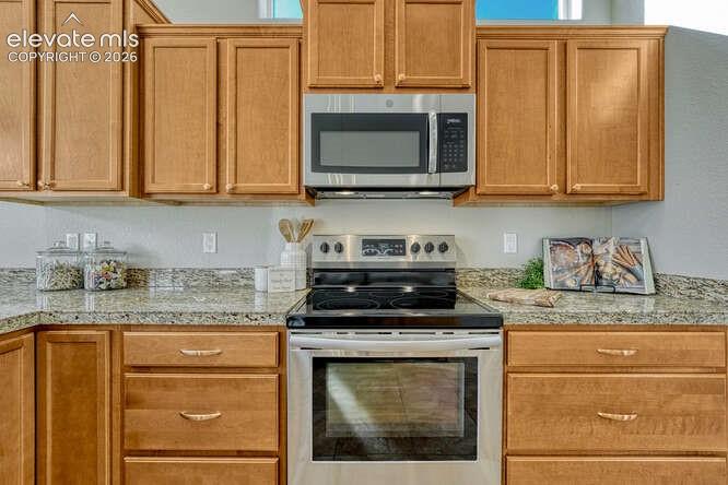 Image 36 of 42: Plenty of cabinet space in this chef
