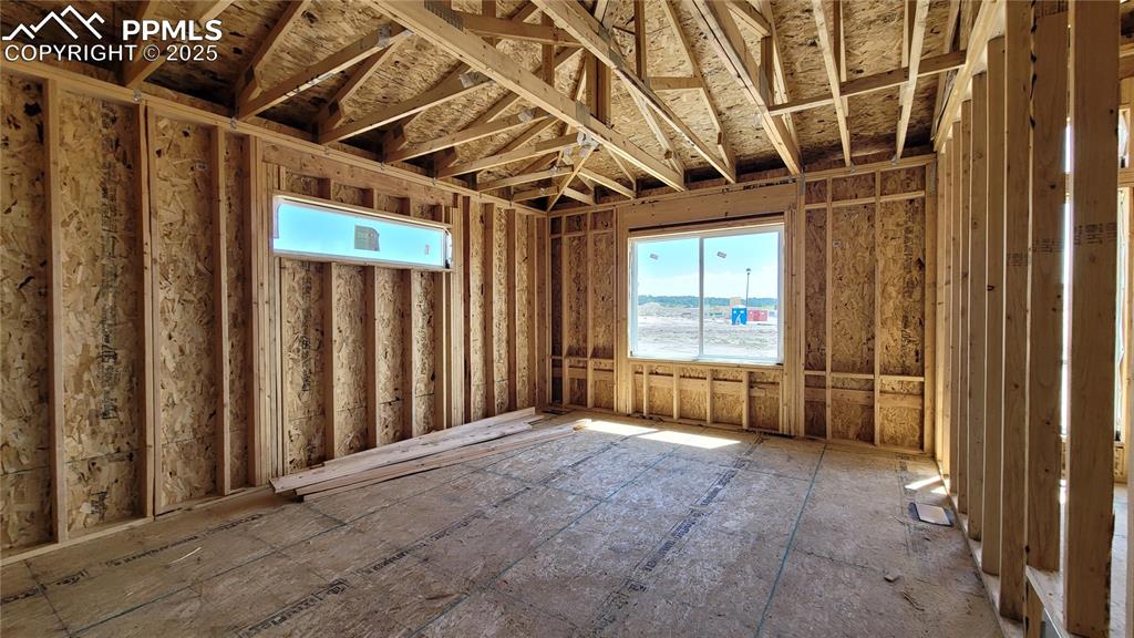 Image 7 of 18: Master Bedroom