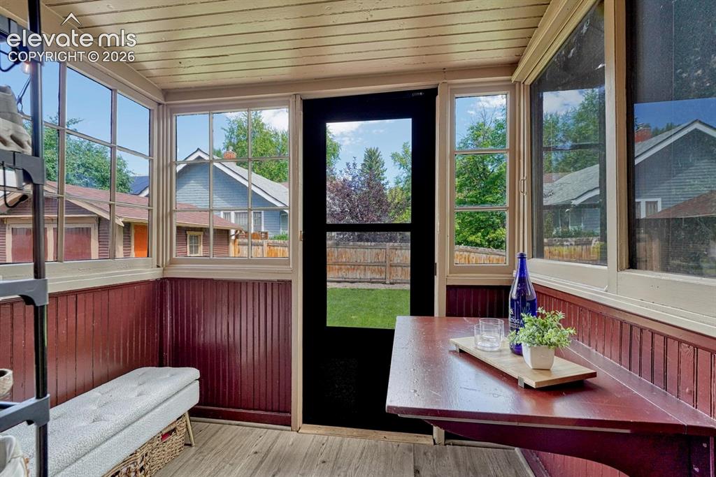 Image 17 of 49: Sun Room