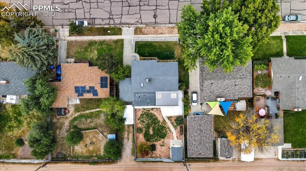 Image 19 of 22: Aerial view of residential area