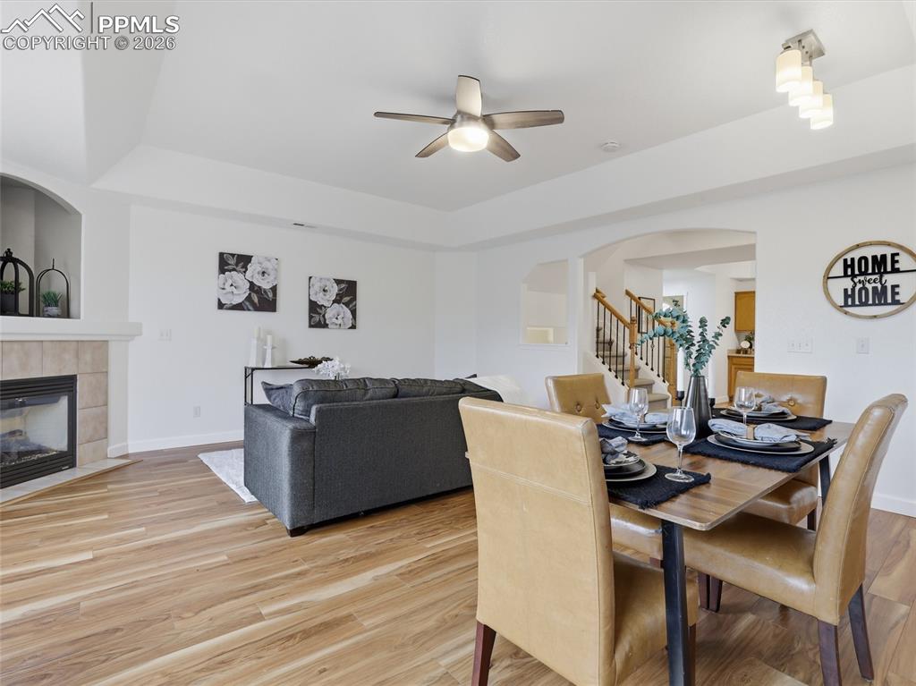 Image 13 of 39: Dining Area