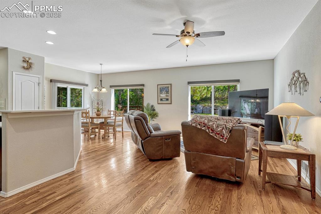 Image 16 of 48: Family Room