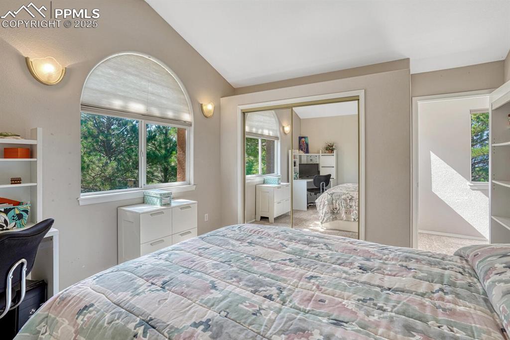 Image 33 of 48: Bedroom