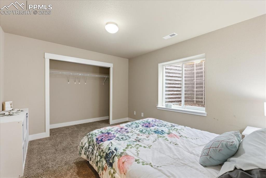 Image 32 of 48: Bedroom