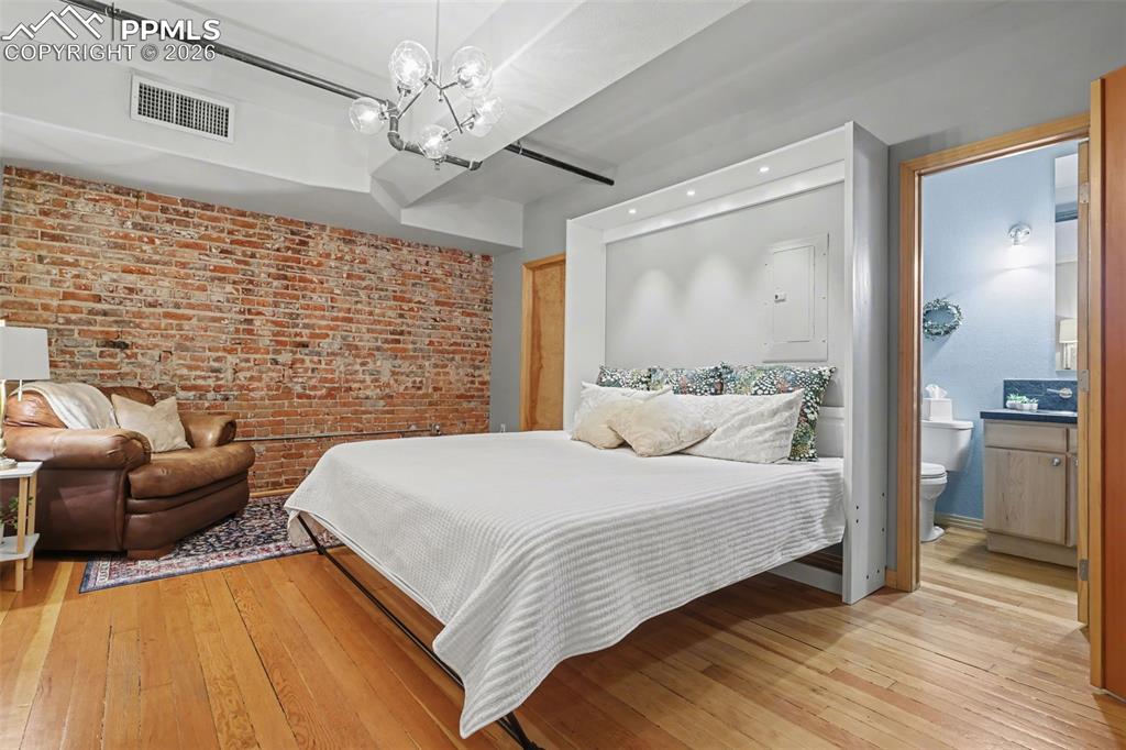 Image 16 of 37: Bedroom