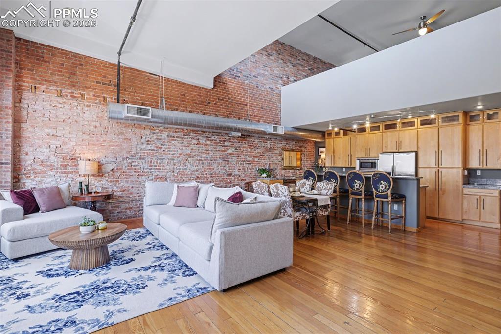 Image 6 of 37: Living Room