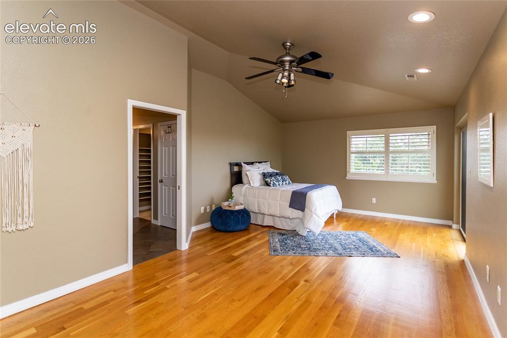 Image 18 of 50: Master Bedroom
