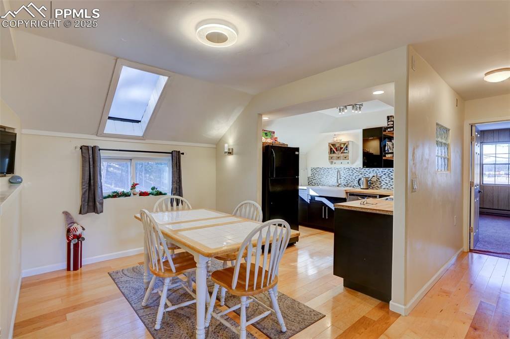 Image 22 of 50: No Description Available