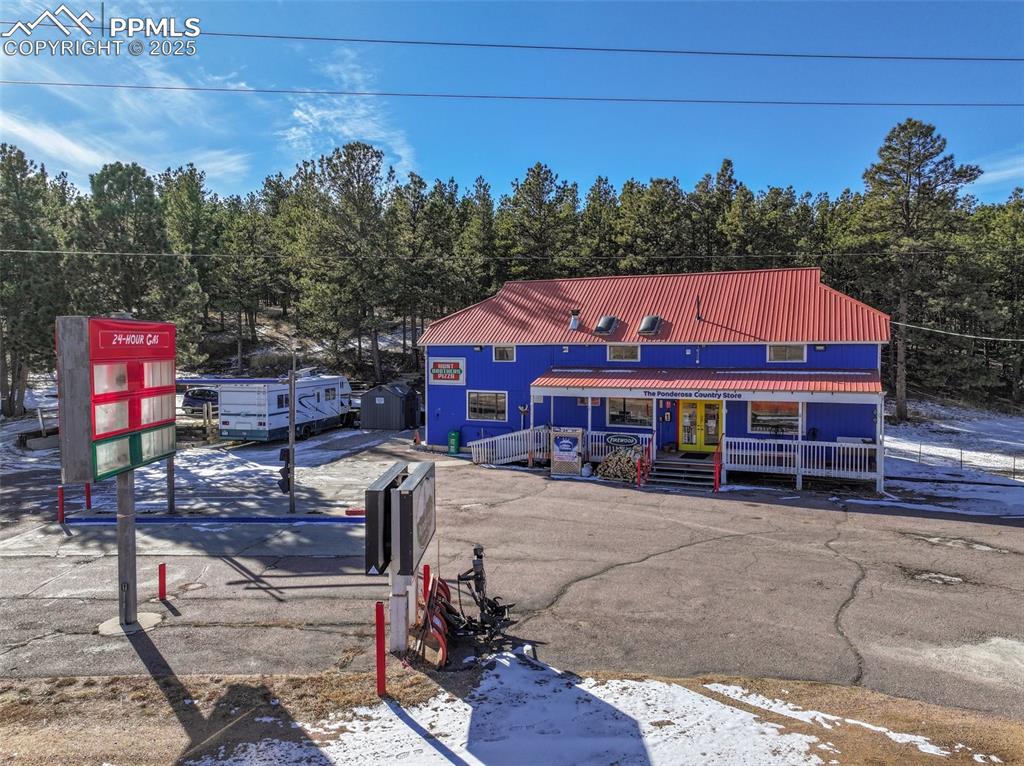 Image 3 of 50: No Description Available