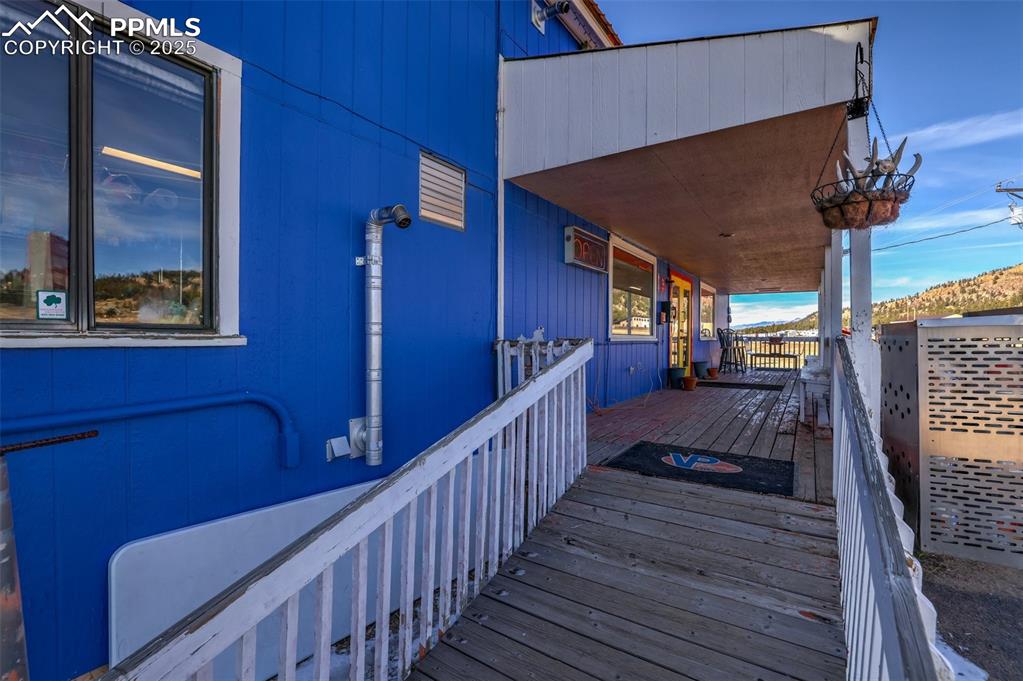 Image 39 of 50: No Description Available