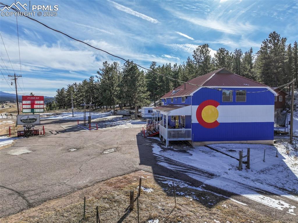 Image 41 of 50: No Description Available