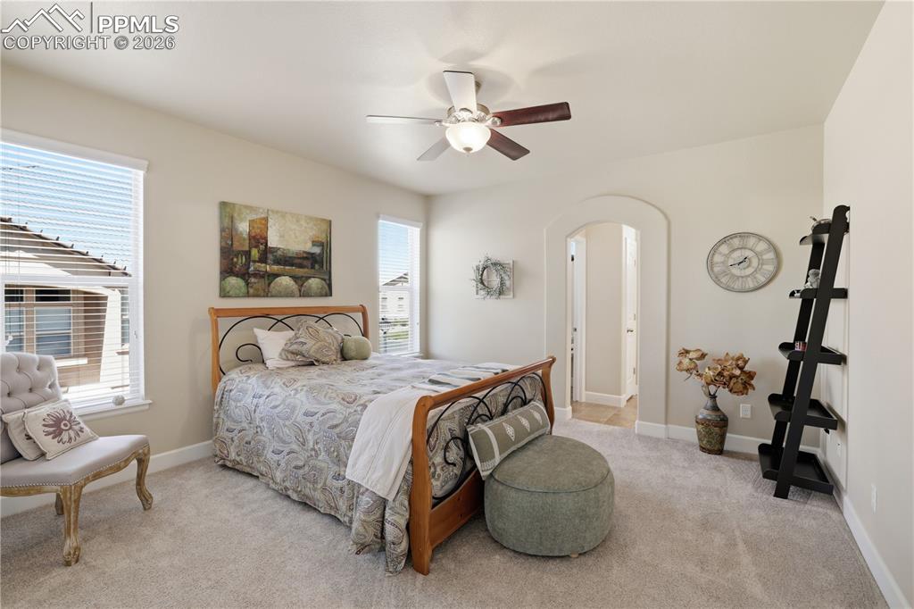 Image 21 of 46: Bedroom