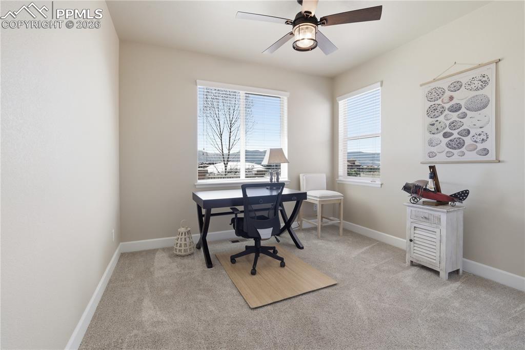 Image 26 of 46: Bedroom