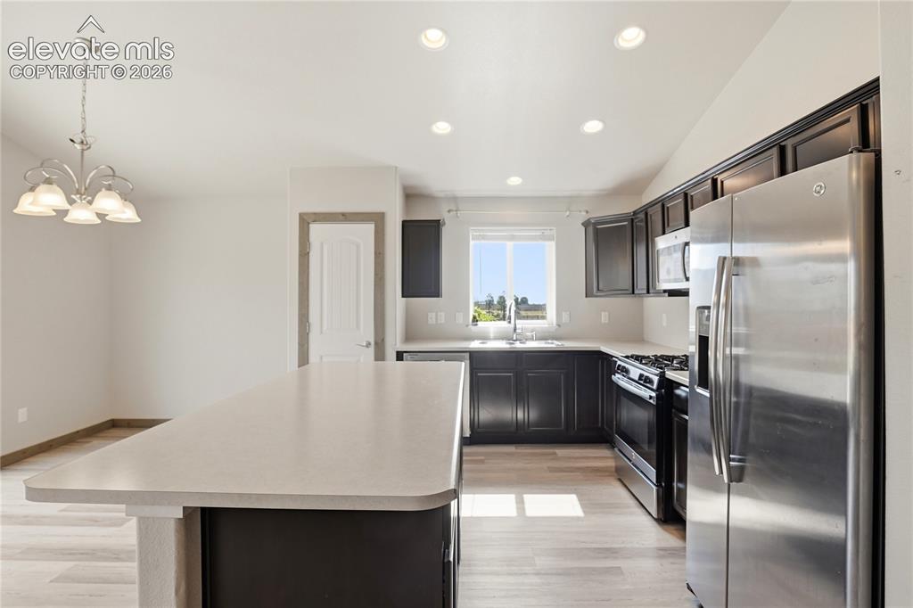 Image 8 of 39: Kitchen