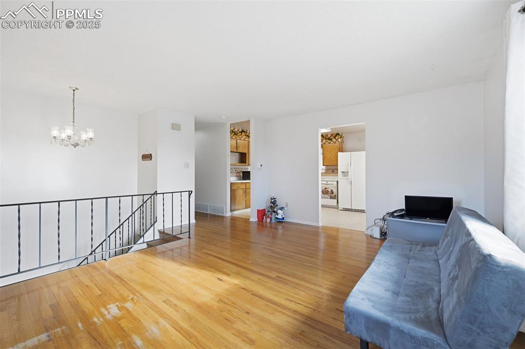 Image 5 of 37: Living Room