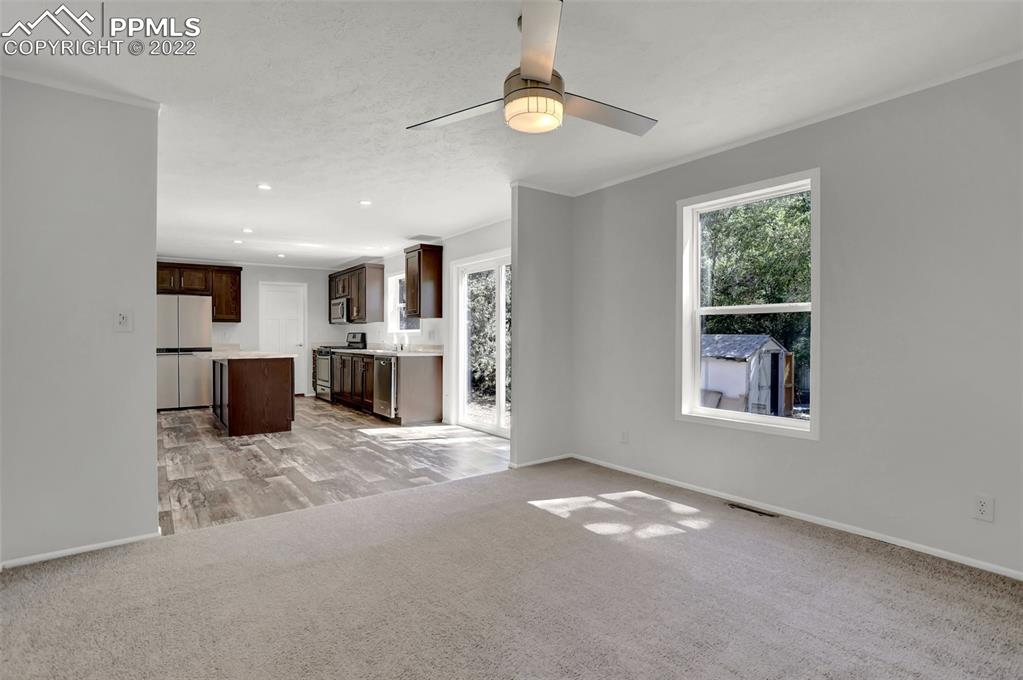 Listing 6981767, Image 12 of 33