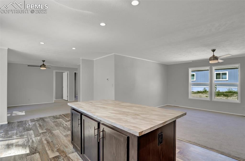 Listing 6981767, Image 9 of 33