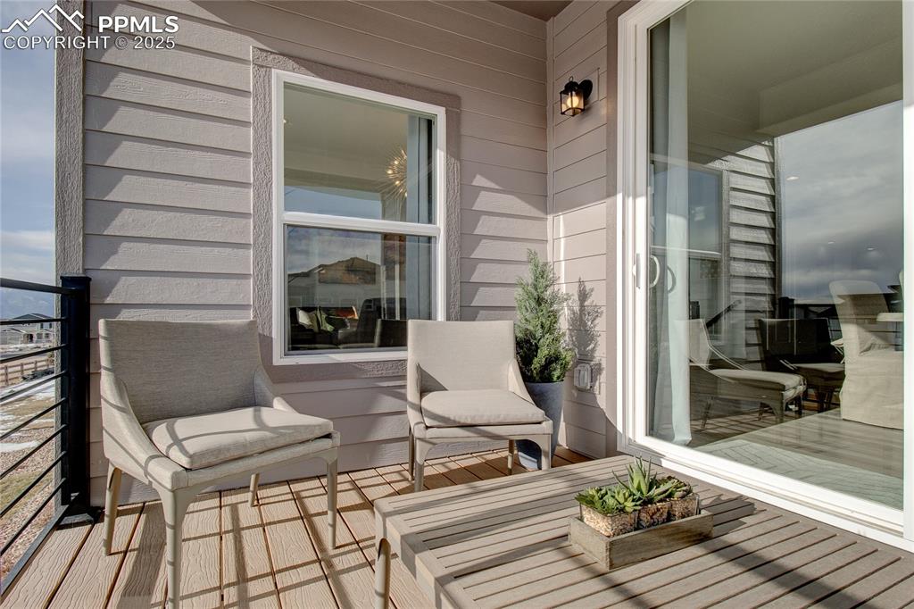 Image 38 of 40: Balcony