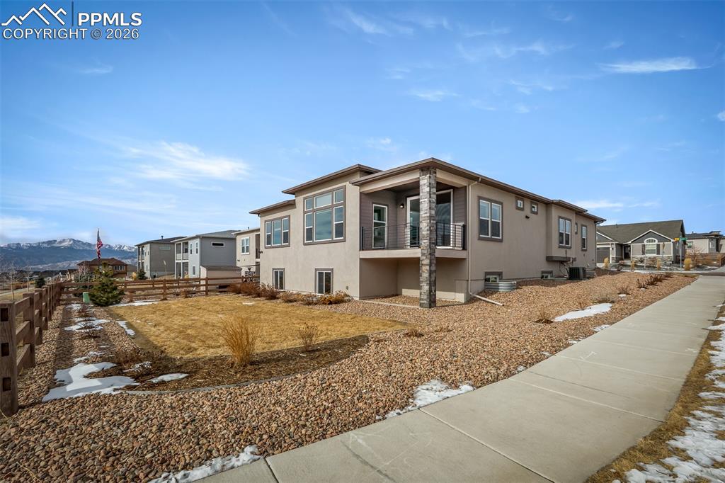 Image 46 of 47: Side of Structure