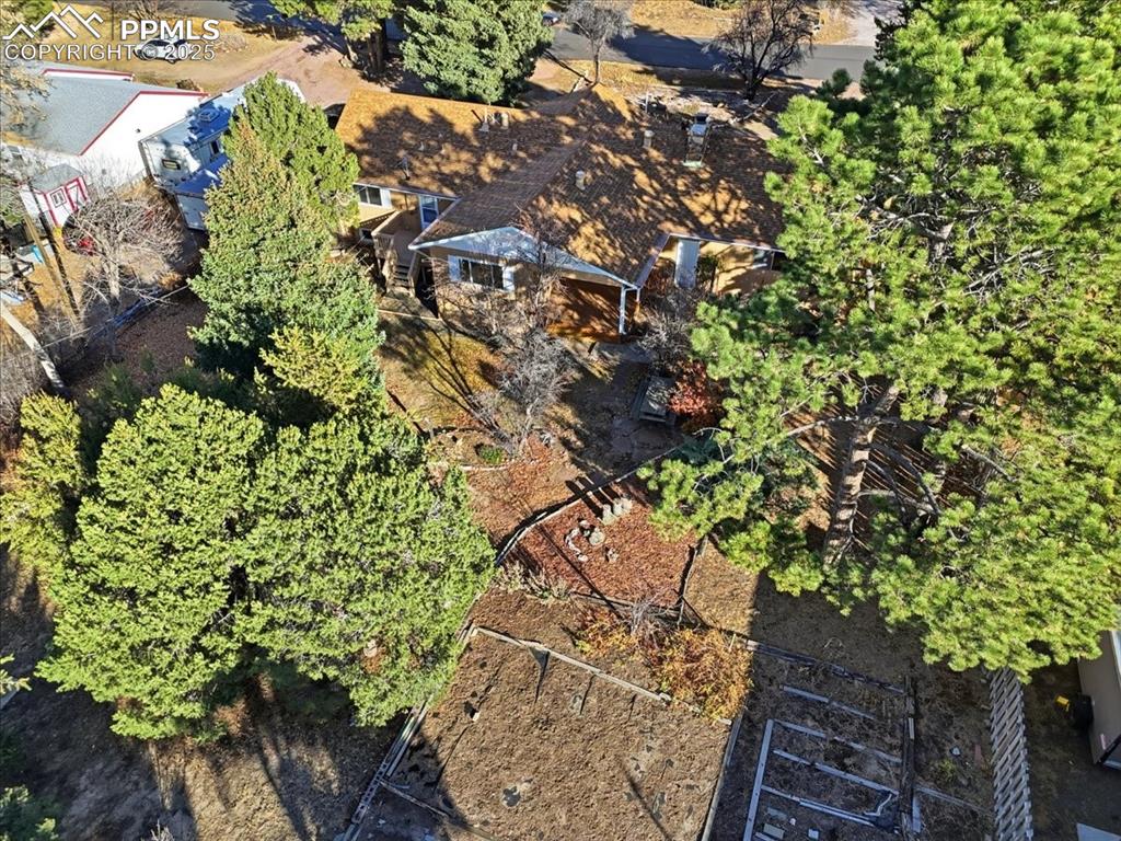 Image 46 of 50: Drone / aerial view