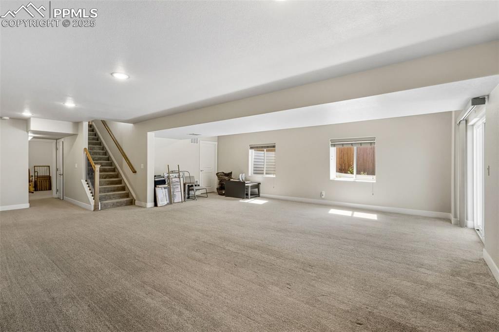 Image 22 of 28: Family Room