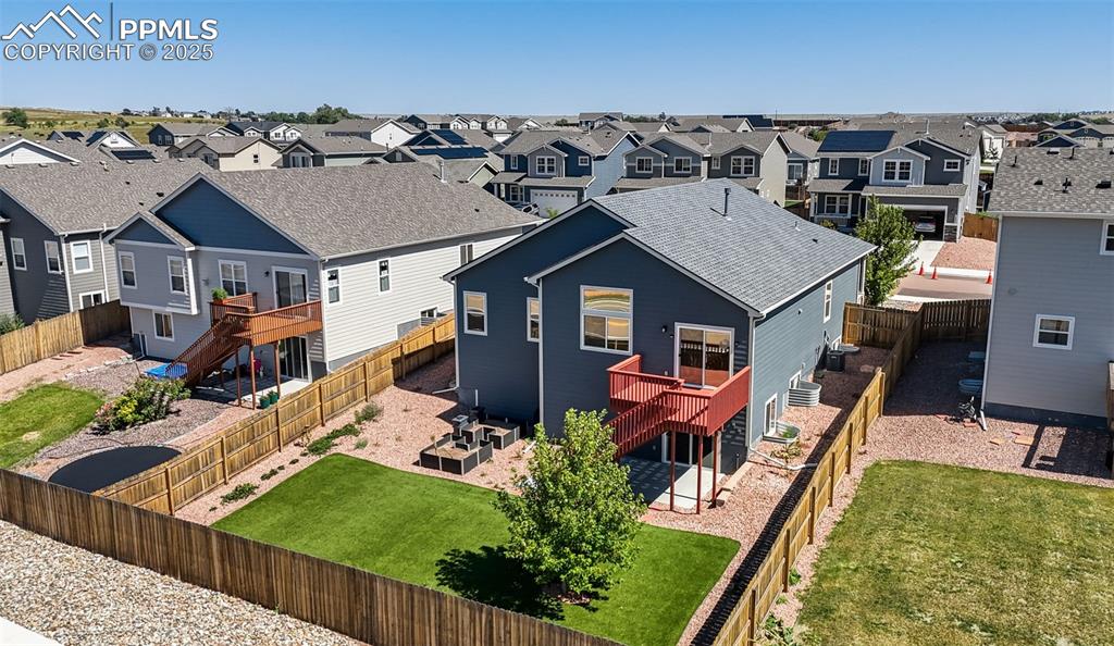 Image 26 of 28: Back of Structure