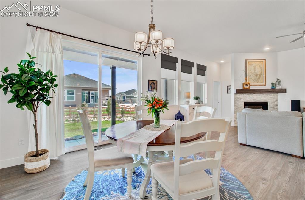 Image 11 of 48: Dining Area