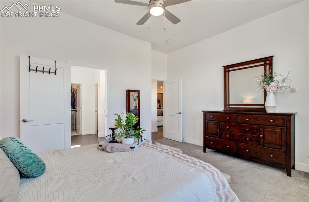 Image 22 of 48: Bedroom