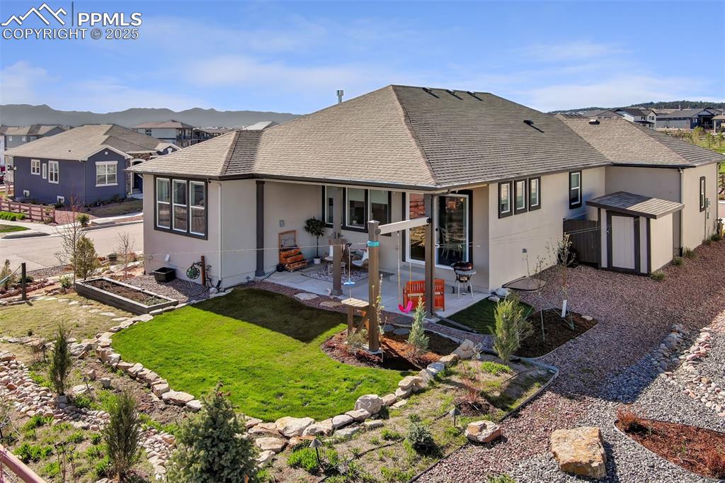 Image 39 of 48: Back of Structure