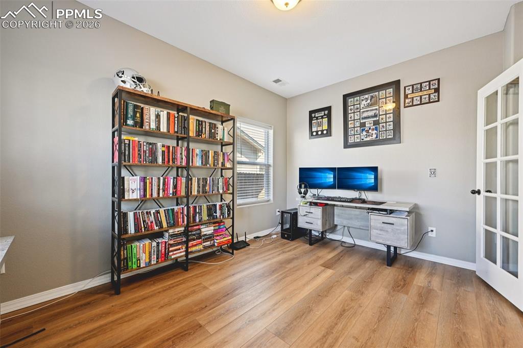 Image 5 of 48: Office