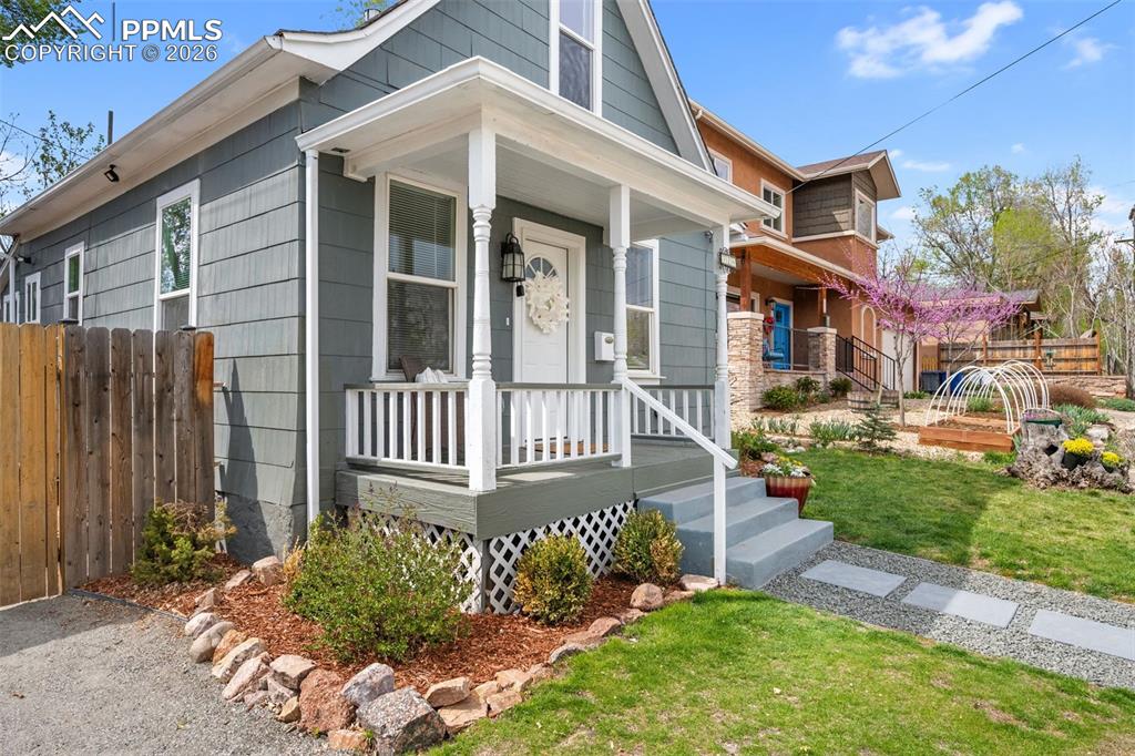 Image 2 of 39: No Description Available