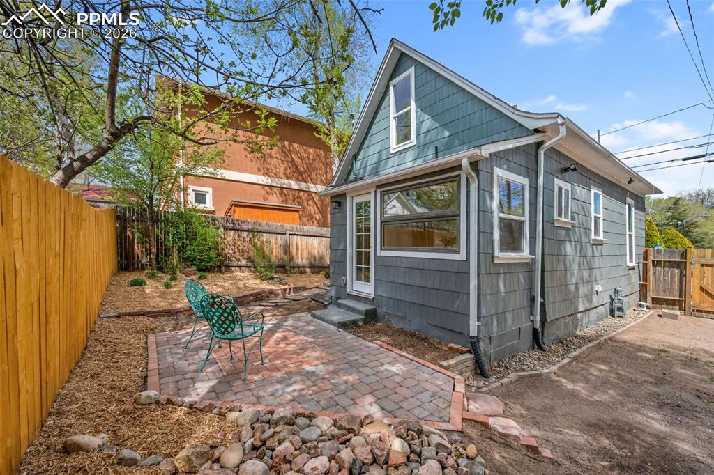 Image 22 of 39: No Description Available