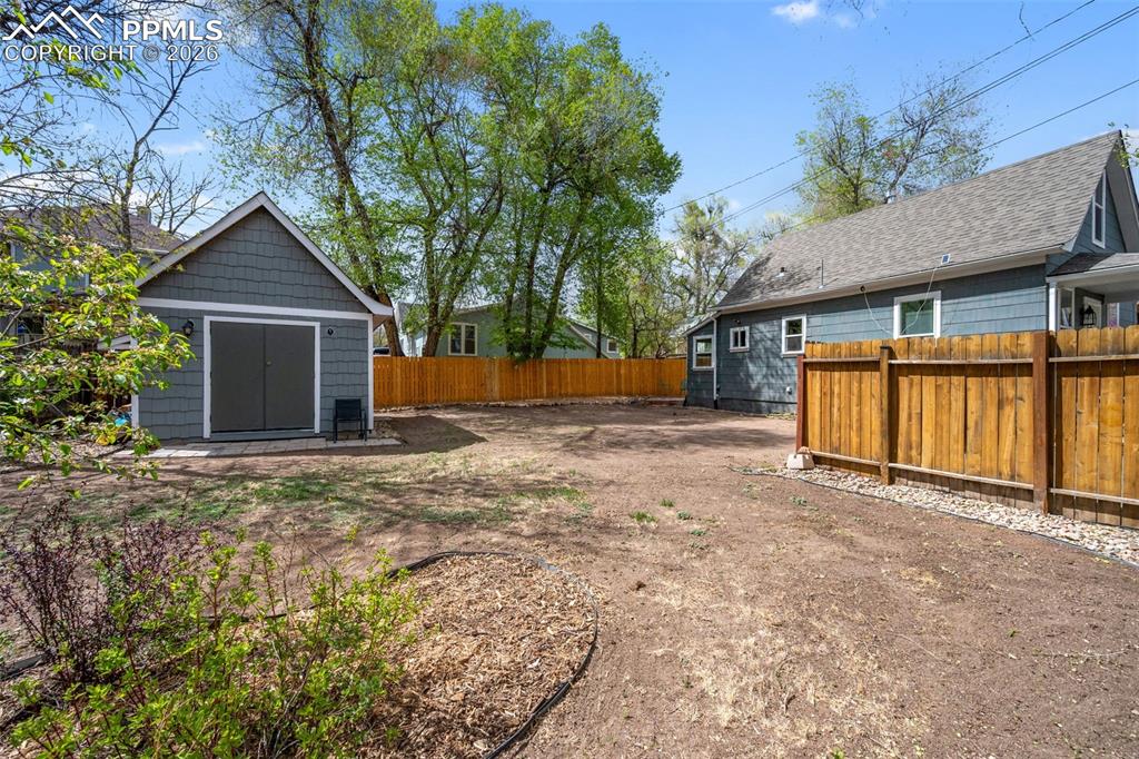 Image 26 of 39: No Description Available