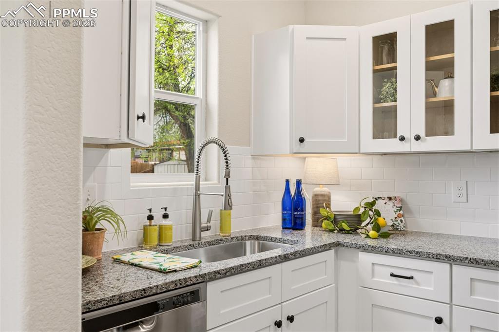 Image 8 of 39: No Description Available