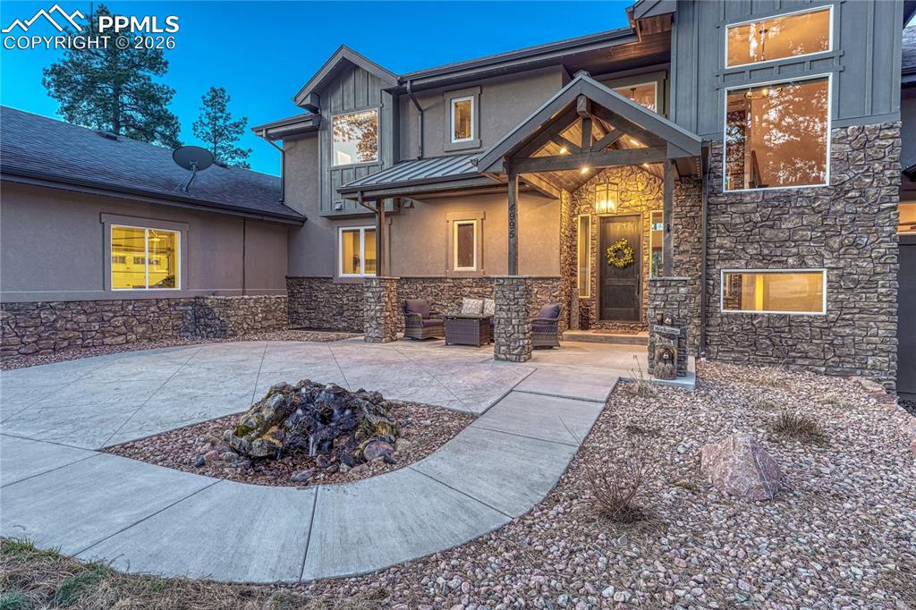 Image 3 of 50: Front of Structure